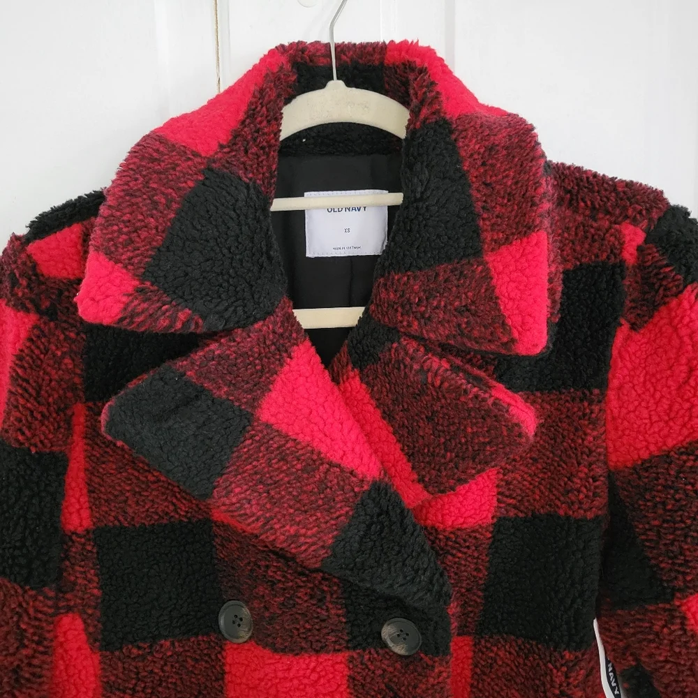 Old Navy Sherpa Coat‎ Women XTRA SMALL Jacket Button Up Lined Soft Cozy Outdoor